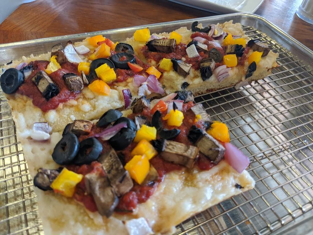 The Rec Pizzeria | meal takeaway | 20340 N Lake Pleasant Rd, Peoria, AZ 85382, USA | 6233289131 OR +1 623-328-9131