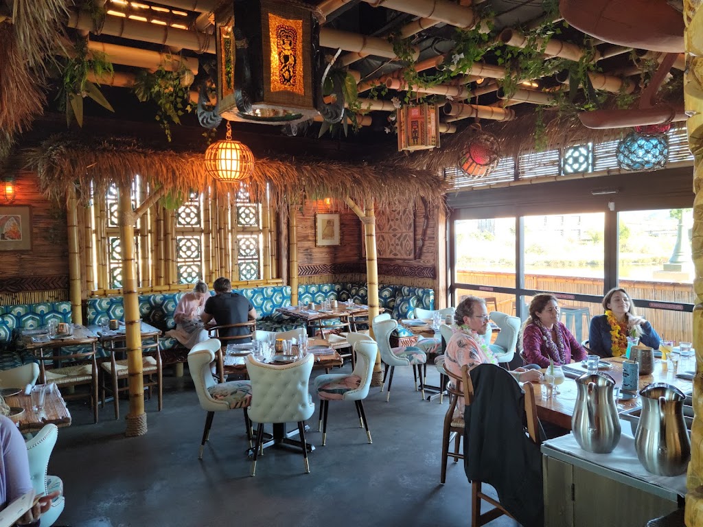 Wilfreds Lounge | restaurant | 967 1st St, Napa, CA 94559, USA | 7076909957 OR +1 707-690-9957