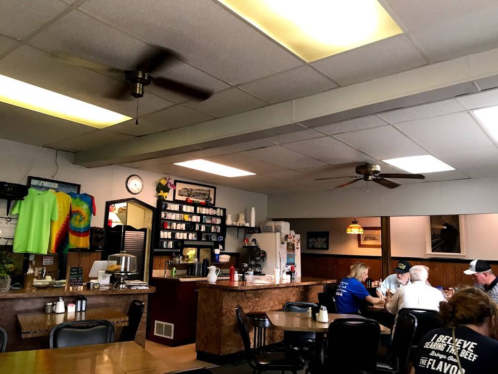 Sidetrack Cafe | restaurant | 315 N Main St, Watervliet, MI 49098, USA | 2694635151 OR +1 269-463-5151