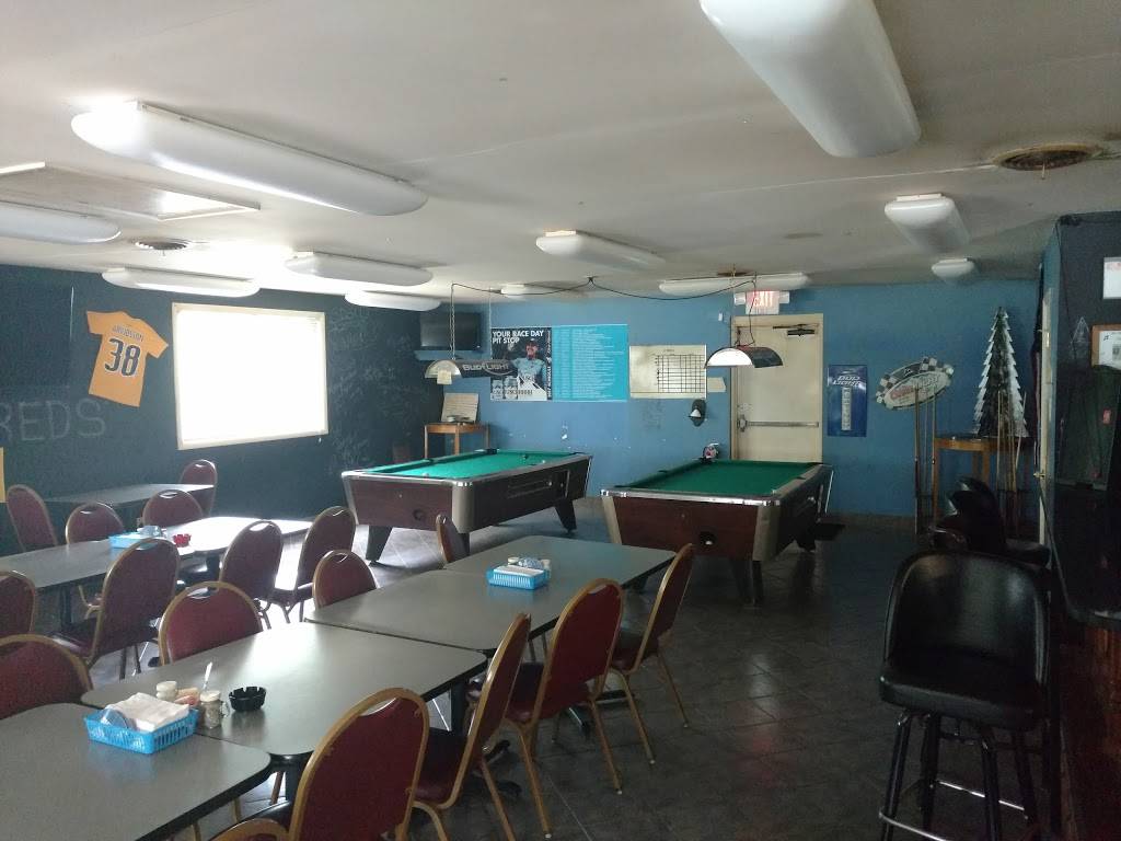 Dickys Hickory Pit | restaurant | 2216 Stop 30 Rd, Hendersonville, TN 37075, USA | 6158221520 OR +1 615-822-1520