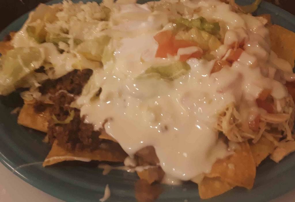 La Pinata Mexican Grill | restaurant | 4219 E Station Rd, Roanoke, IN 46783, USA | 2606728848 OR +1 260-672-8848