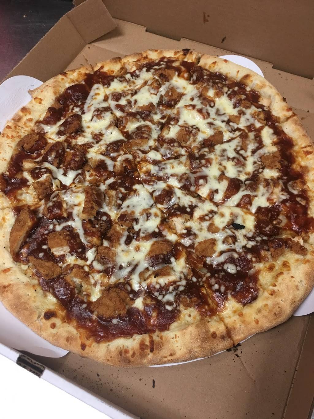 Leonis Brick Oven Pizzeria | restaurant | 59 Schofield Ave, Dudley, MA 01571, USA | 5089490533 OR +1 508-949-0533