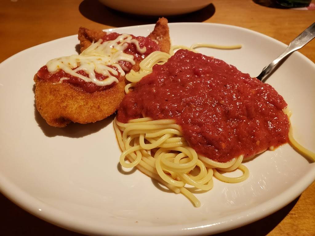 Olive Garden Italian Restaurant | meal takeaway | 1300 Interstate 70 Dr SW, Columbia, MO 65203, USA | 5734432082 OR +1 573-443-2082