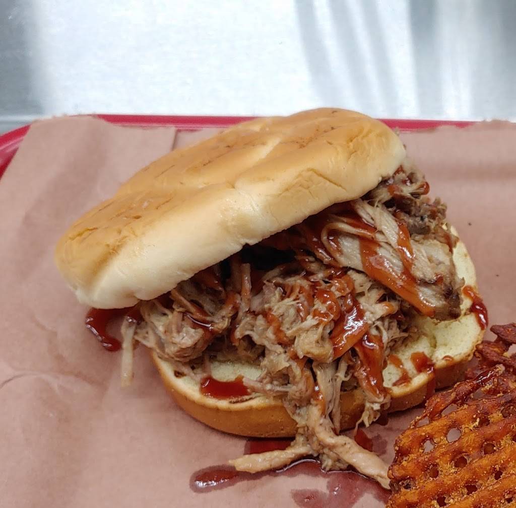 A&B Homestyle BBQ | restaurant | 1130 Hill Rd N, Pickerington, OH 43147, USA | 6146263388 OR +1 614-626-3388