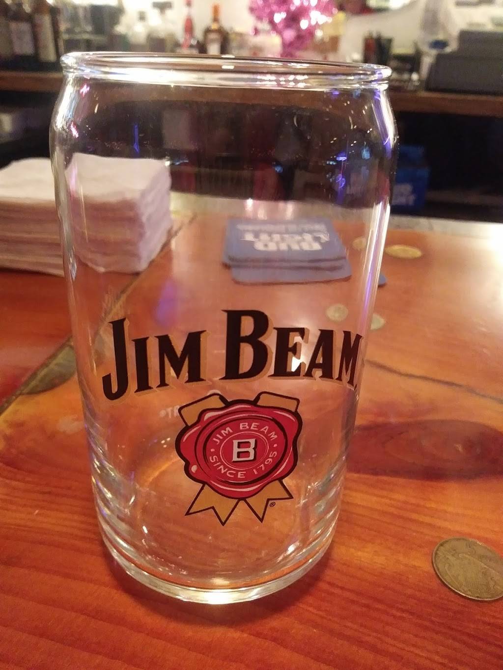 Supreme House of Pizza and Teddys Lounge | restaurant | 68 Main St, Raymond, NH 03077, USA | 6038959500 OR +1 603-895-9500