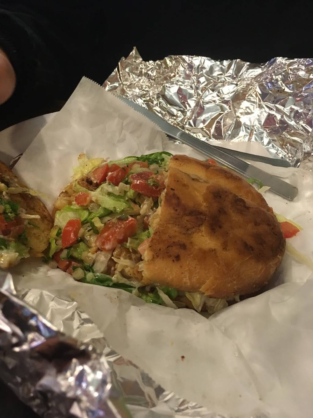 Los Guillenes Restaurant | restaurant | SW 153rd St, Burien, WA 98166, USA | 2064024768 OR +1 206-402-4768