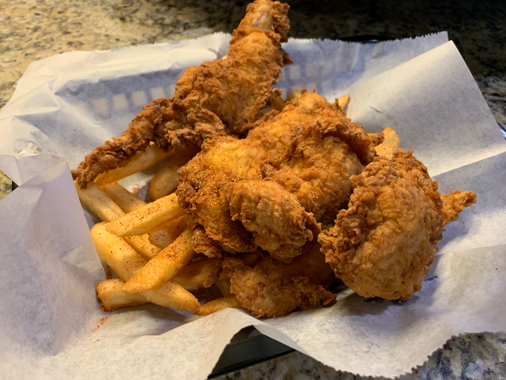 Sams Southern Eatery | restaurant | 7000 NW 23rd St, Bethany, OK 73008, USA | 4057306017 OR +1 405-730-6017