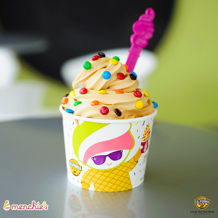 Menchies Frozen Yogurt | bakery | 3267 Hodges Blvd Ste 2, Jacksonville, FL 32224, USA | 9042328234 OR +1 904-232-8234