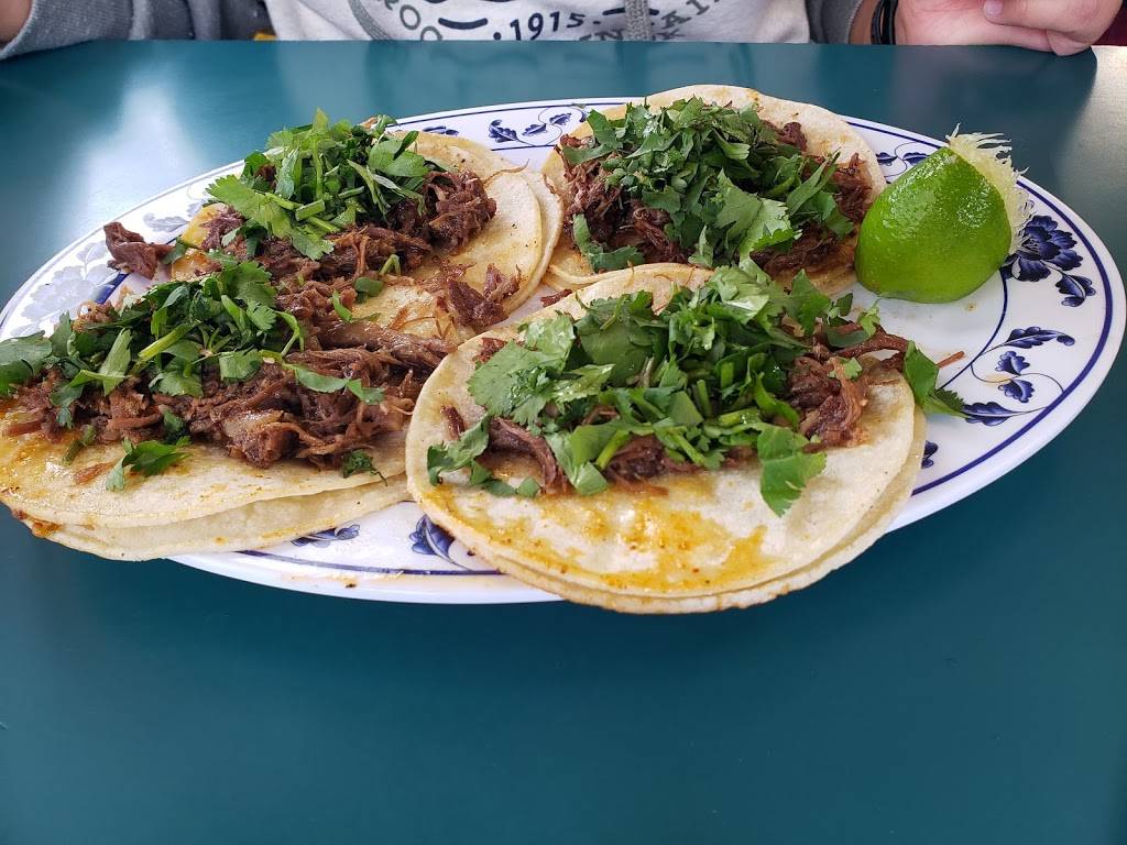 Taqueria Sanchez Restaurant | restaurant | 2630 E 46th Ave, Denver, CO 80216, USA | 3033330307 OR +1 303-333-0307