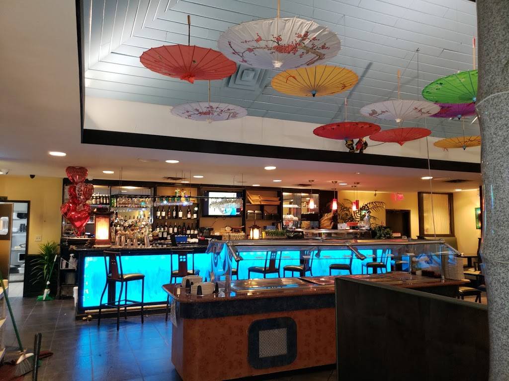 Kobe Hero Japanese Steak and Sushi Bar | restaurant | 20465 Chartwell Center Dr, Cornelius, NC 28031, USA | 7048967778 OR +1 704-896-7778