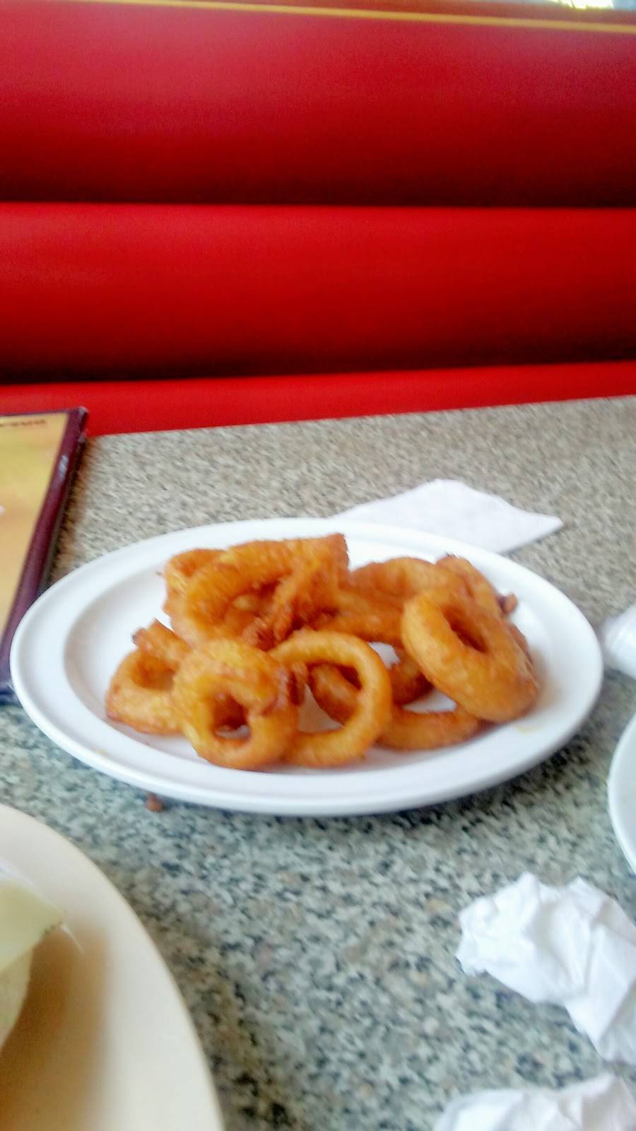 Adi Coney Island | restaurant | 6171 Michigan Ave, Detroit, MI 48210, USA | 3138988420 OR +1 313-898-8420