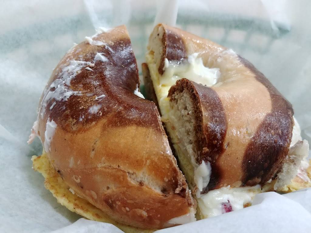 Big Daddy Bagels | bakery | 4800 Baseline Rd, Boulder, CO 80303, USA | 3035540193 OR +1 303-554-0193