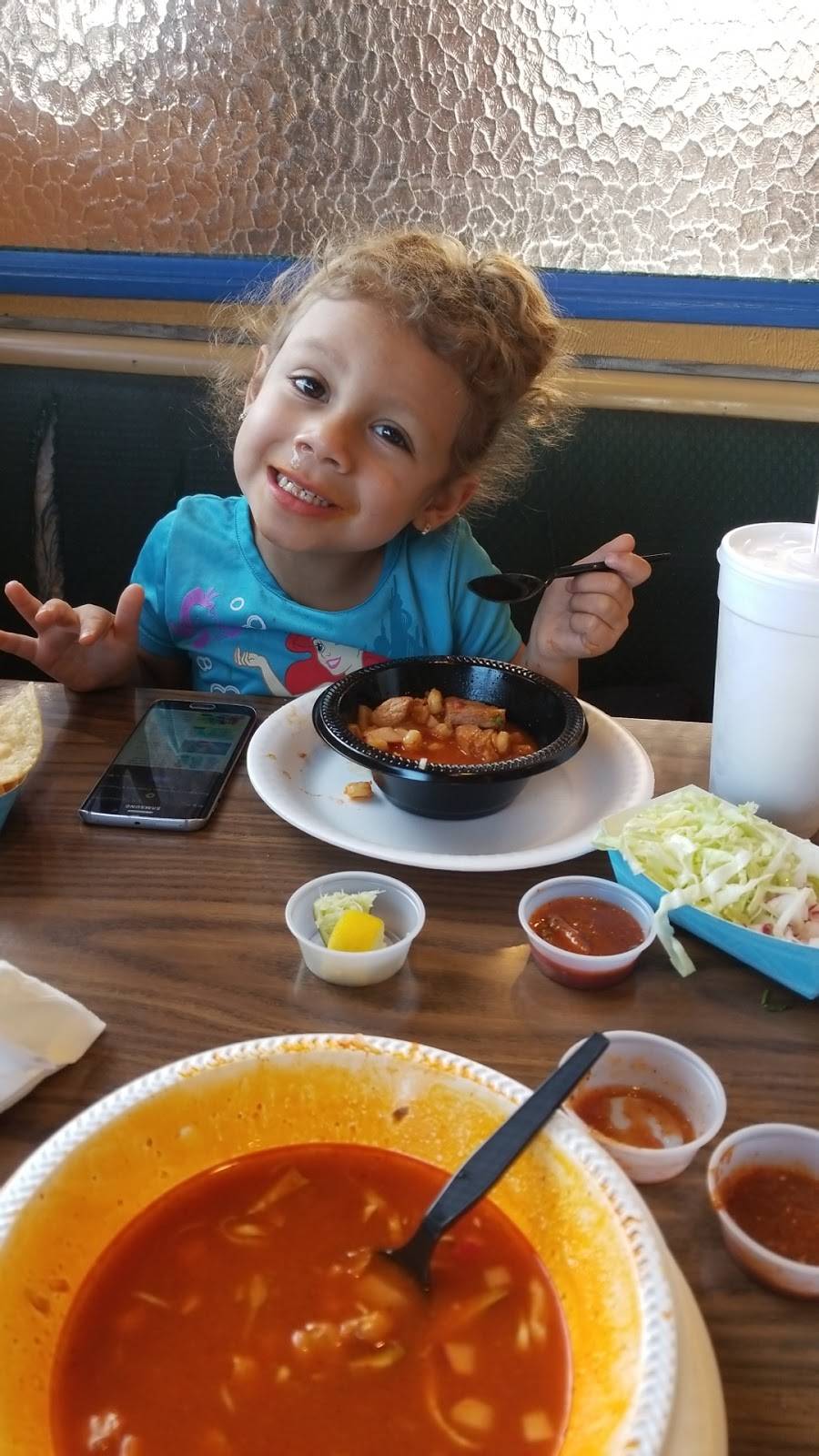 Evitas Mexican Cafe | cafe | 3868 E Main St, Ventura, CA 93003, USA | 8056564571 OR +1 805-656-4571