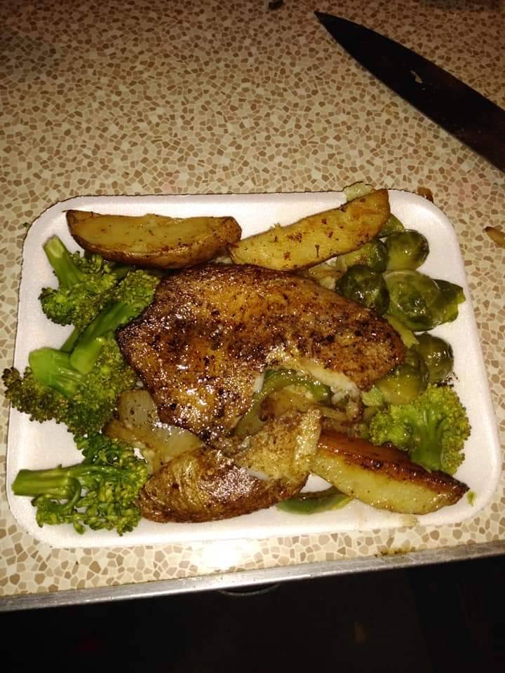 Landos Soul Food | restaurant | 1497 County Hospital Rd, Nashville, TN 37218, USA | 6153901101 OR +1 615-390-1101