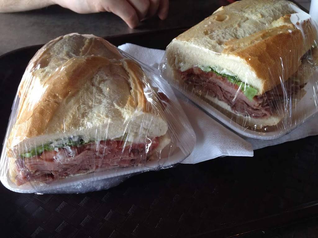 Troy Deli | restaurant | 3293 Rochester Rd, Troy, MI 48083, USA | 2485289393 OR +1 248-528-9393