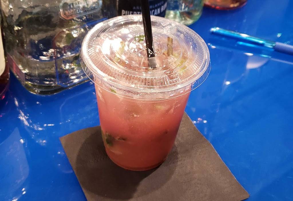 Estefan Kitchen Express | restaurant | 1961 Miad Cir, Miami, FL 33126, USA | 7868433896 OR +1 786-843-3896