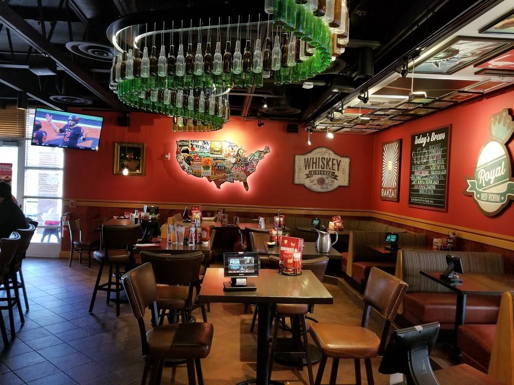 Red Robin Gourmet Burgers and Brews | restaurant | 2501 W Happy Valley Rd, Phoenix, AZ 85085, USA | 6235818635 OR +1 623-581-8635