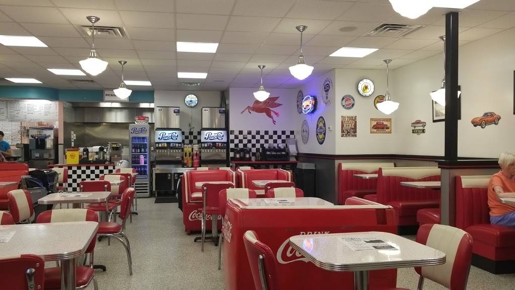 Classic Burgers | restaurant | 1261 Westfield St, West Springfield, MA 01089, USA | 4133631654 OR +1 413-363-1654