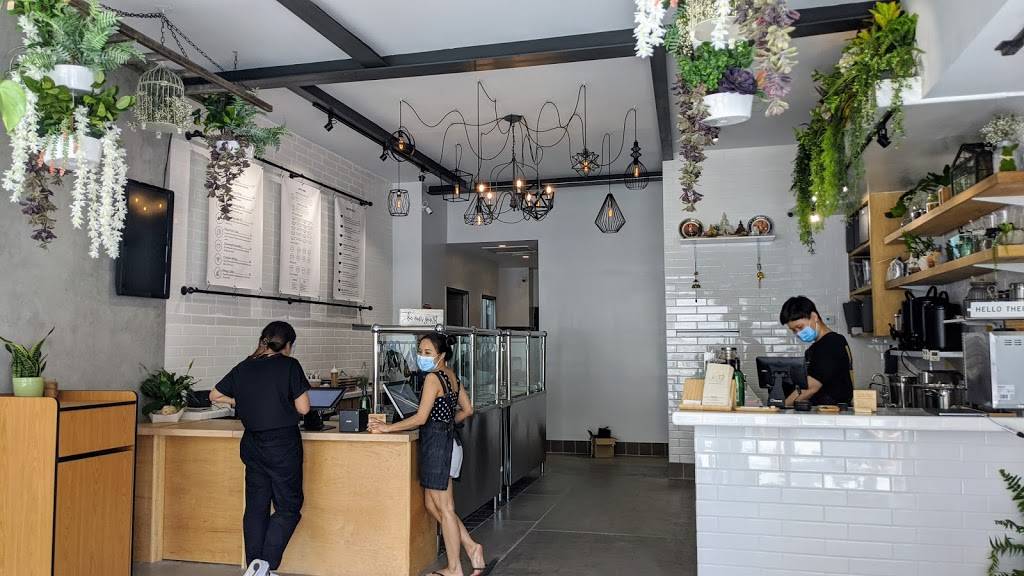 One More Charm | cafe | 236 7th Ave, Brooklyn, NY 11215, USA | 9292502052 OR +1 929-250-2052