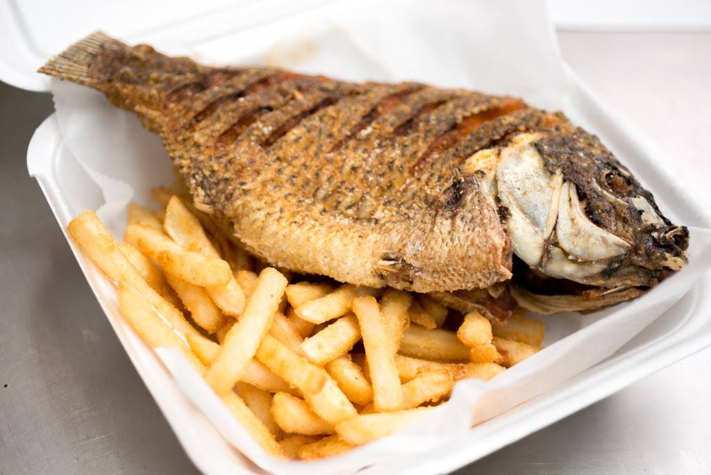 Sea World Fish Market | restaurant | 15084 Gratiot Ave, Detroit, MI 48205, USA | 3135213110 OR +1 313-521-3110