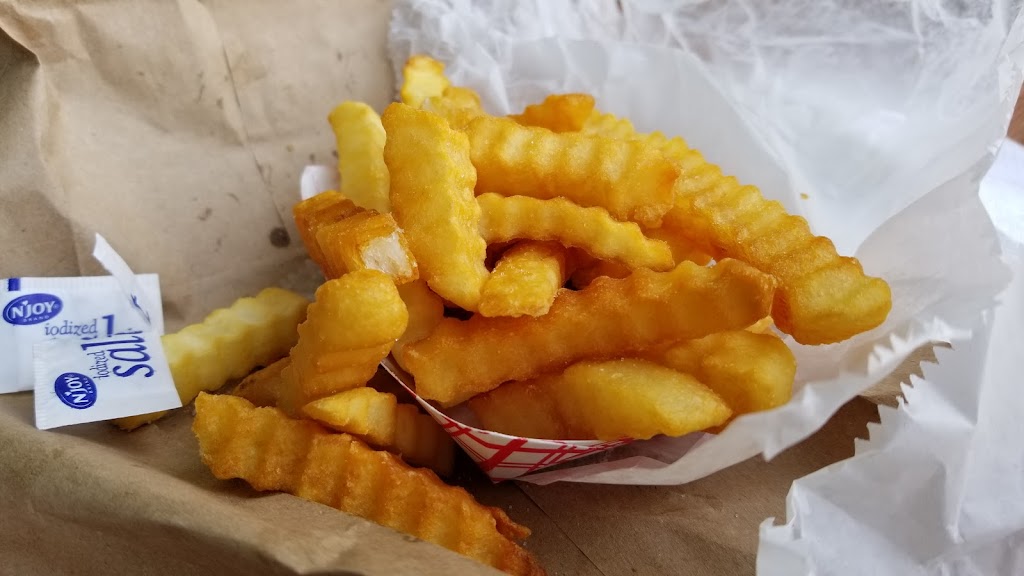 Baileys Dairy Treat | restaurant | 510 Park Ave, Hot Springs, AR 71901, USA | 5016244085 OR +1 501-624-4085