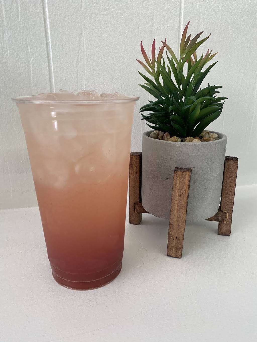 Downtown Nutrition | restaurant | 5407 Main St, New Port Richey, FL 34652, USA | 8139001090 OR +1 813-900-1090