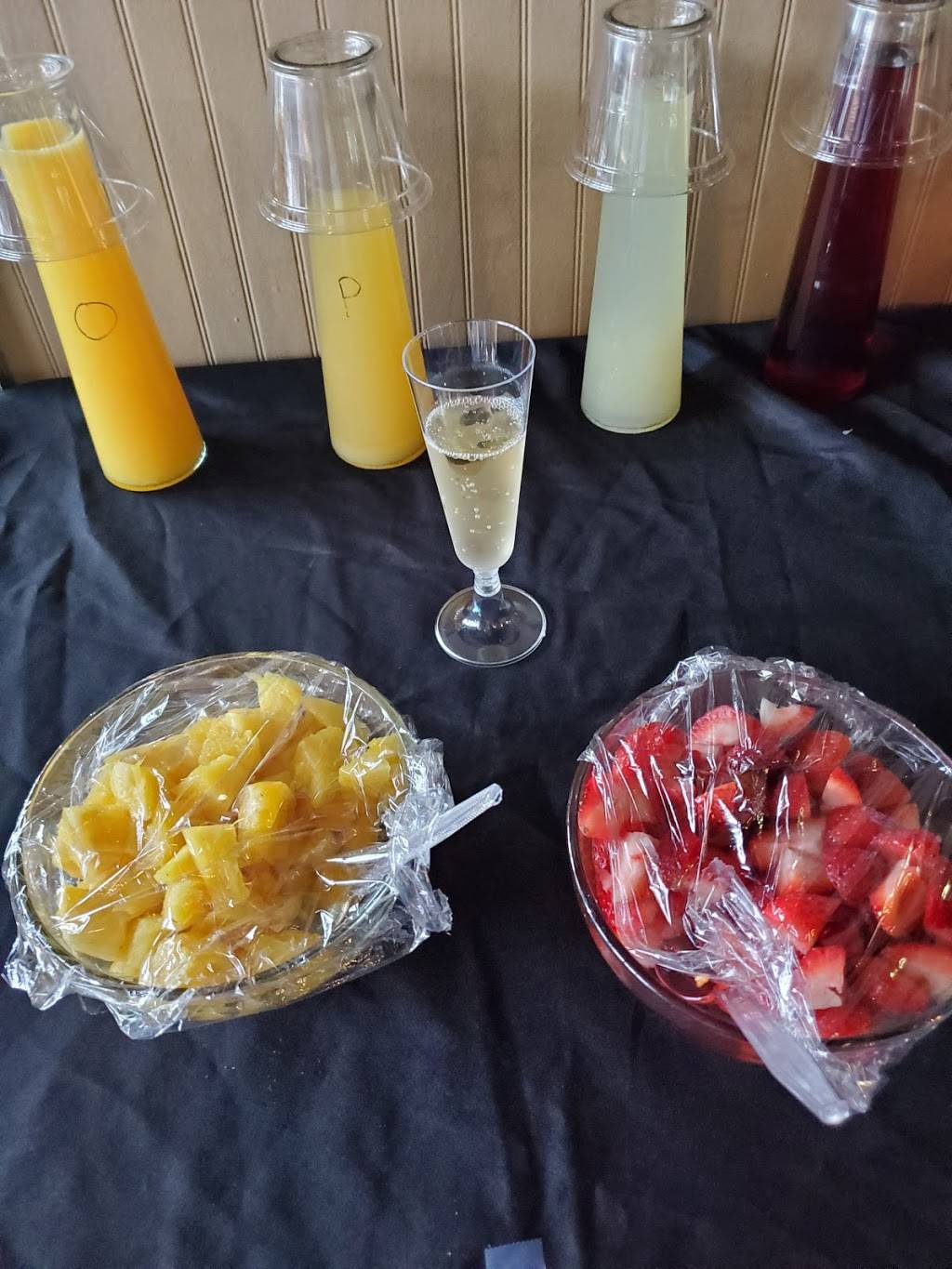 Charmz Kitchen | restaurant | 4838 183rd St, Country Club Hills, IL 60478, USA | 7737329960 OR +1 773-732-9960