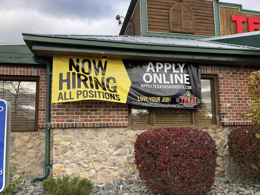 Texas Roadhouse | restaurant | 31 Mystic View Rd, Everett, MA 02149, USA | 6173819598 OR +1 617-381-9598