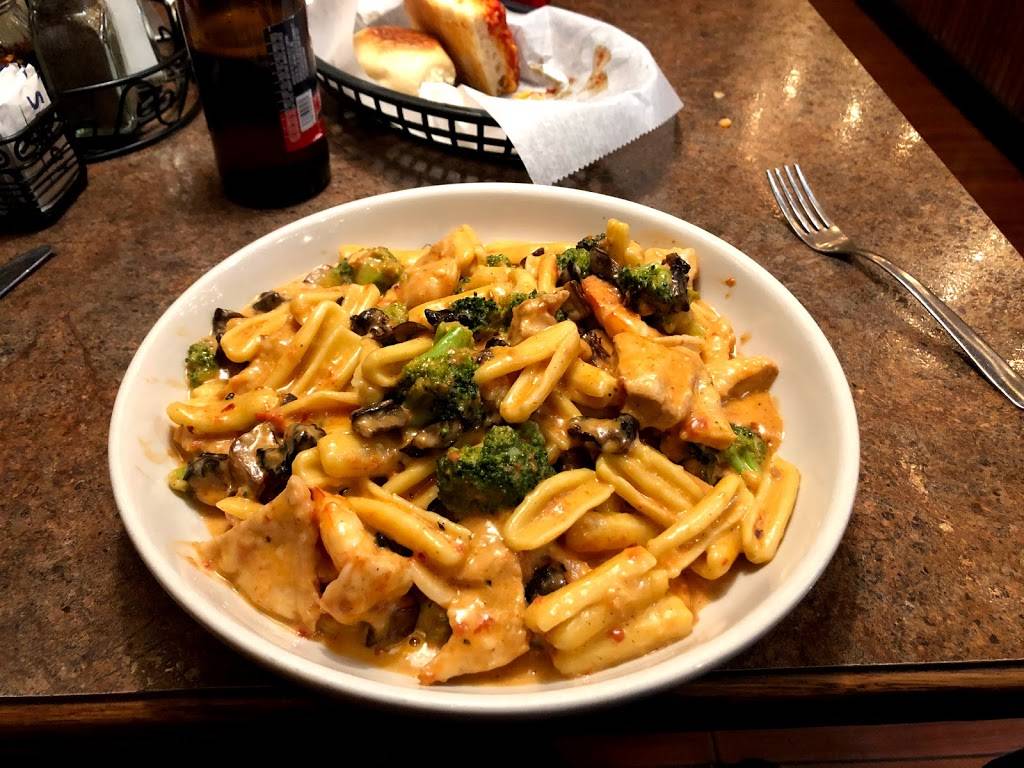 Salvatores Italian Grill | restaurant | 4831 Mahoning Ave, Youngstown, OH 44515, USA | 3307992285 OR +1 330-799-2285