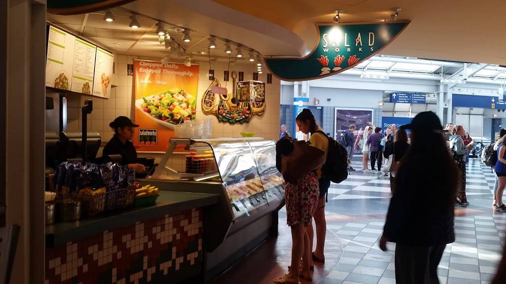 Saladworks | restaurant | 10000 West Ohare Avenue, Chicago, IL 60666, USA | 7736862711 OR +1 773-686-2711