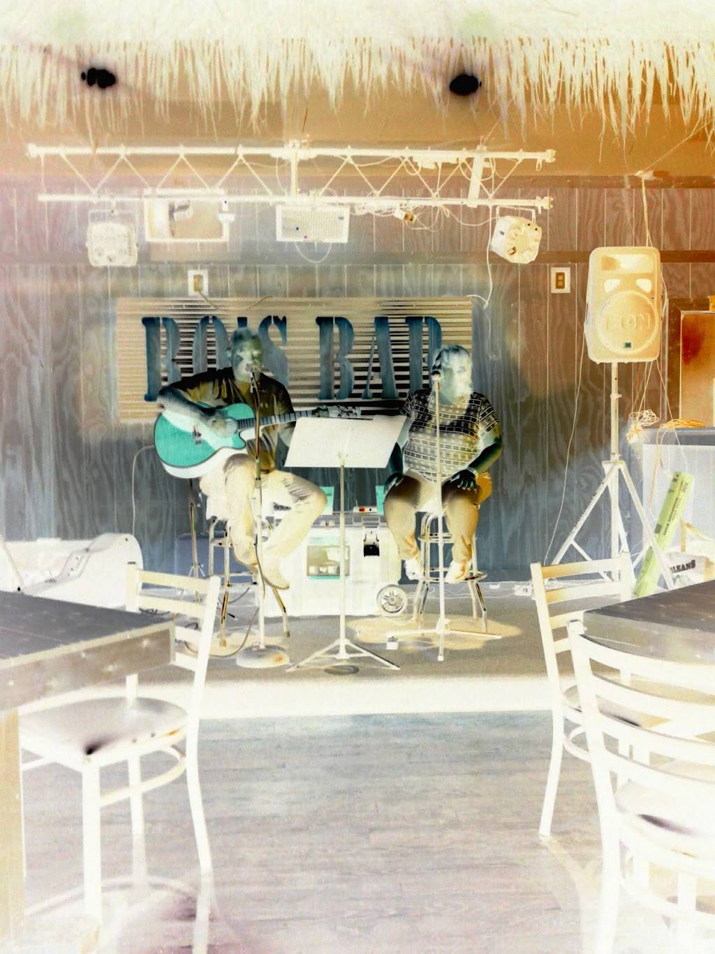 Snappers Bar and Grill | restaurant | 1514 N State St, Greenfield, IN 46140, USA | 3174622899 OR +1 317-462-2899