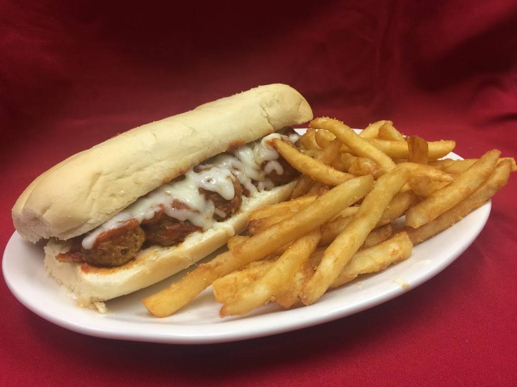 Tailgater | restaurant | 140 E Main St, Marcellus, MI 49067, USA | 2696460494 OR +1 269-646-0494