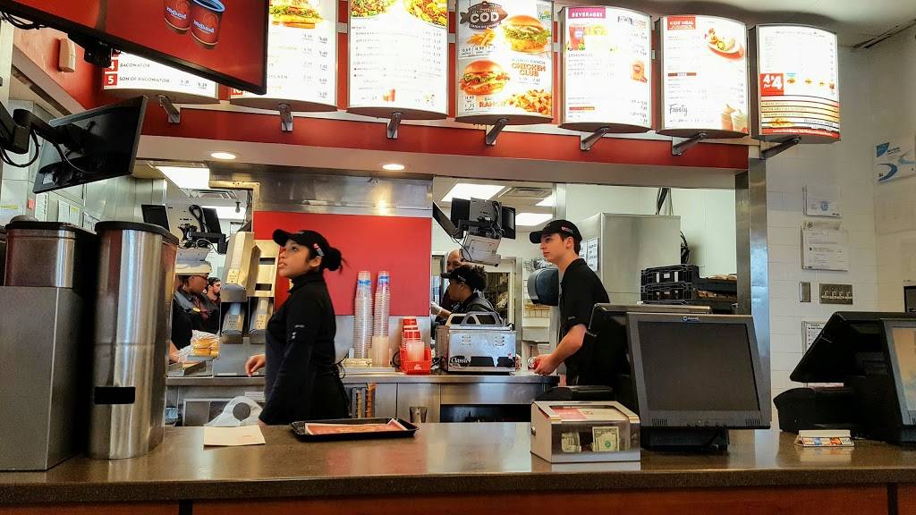 Wendys | restaurant | 995 Chastain Rd NW, Kennesaw, GA 30144, USA | 7704195694 OR +1 770-419-5694