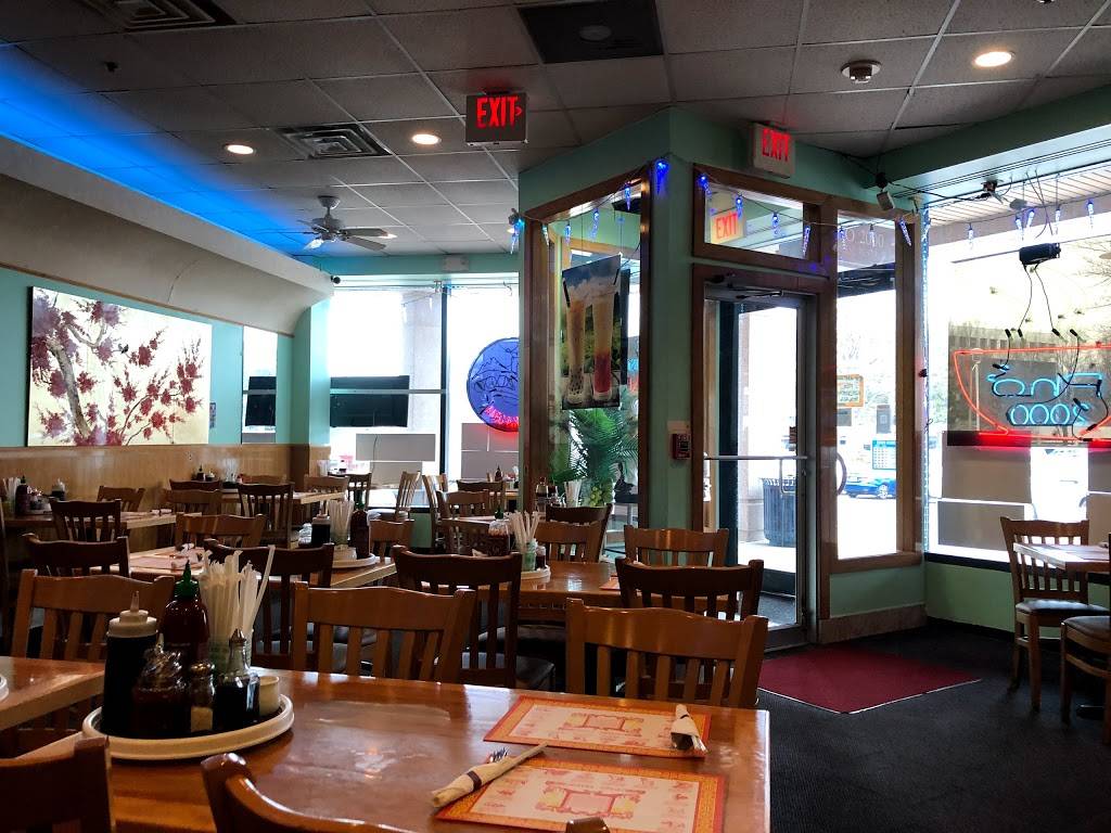 Pho 2000 | restaurant | 13045 Worldgate Dr, Herndon, VA 20170, USA | 7033978925 OR +1 703-397-8925