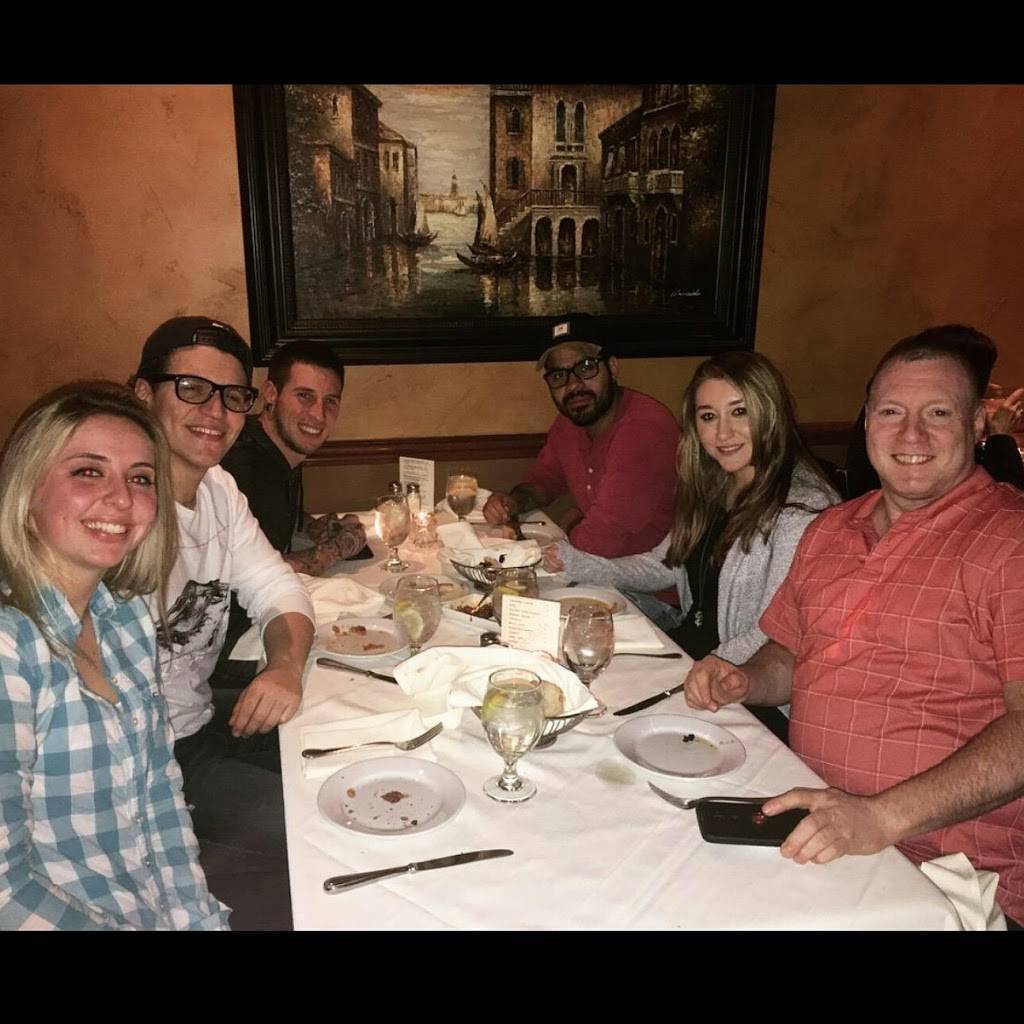 Il Villagio Trattoria Italiana | restaurant | 366 Hempstead Ave, Malverne, NY 11565, USA | 5167926336 OR +1 516-792-6336