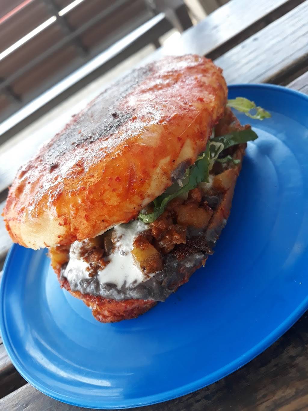 Mazon Vegano | restaurant | Paseo del Río 6642, Río Tijuana 3a. Etapa, Rio Tijuana 3ra Etapa, 22120 Tijuana, B.C., Mexico | 016645745873 OR +52 664 574 5873