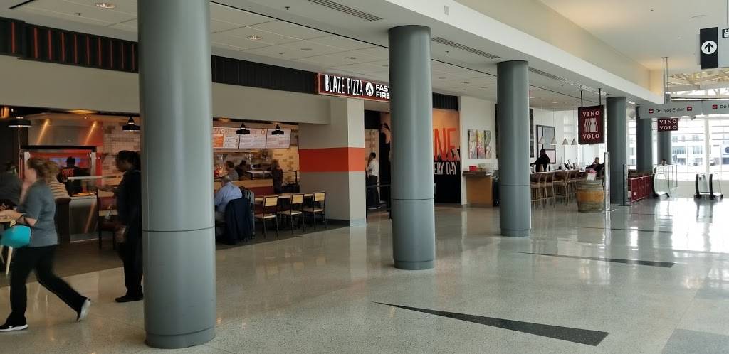 Blaze Pizza | meal takeaway | Concourse A, 3087 Terminal Dr, Hebron, KY 41048, USA | 8595687060 OR +1 859-568-7060