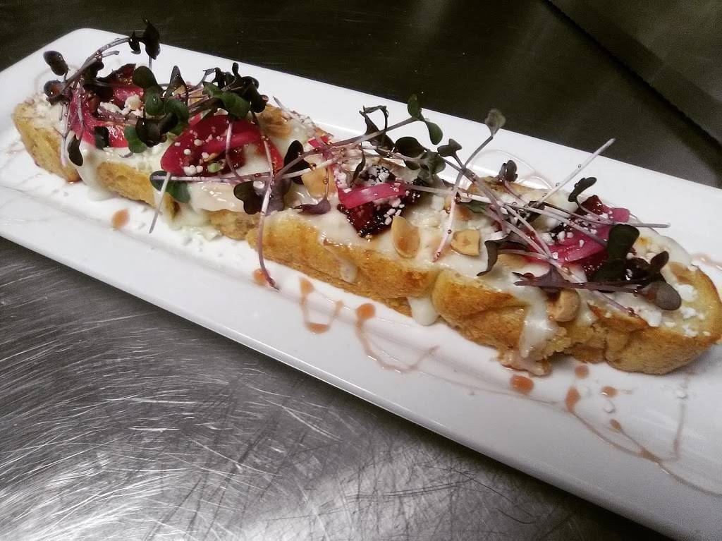 Rogue Dining | restaurant | 21622 N 23rd Ave #303B, Phoenix, AZ 85027, USA | 4803895034 OR +1 480-389-5034