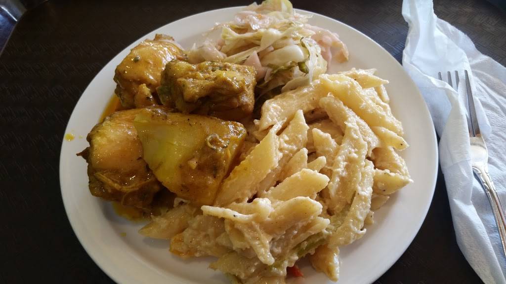 Kool Runnings Jamaican Restaurant | restaurant | 5450 Peachtree Pkwy, Peachtree Corners, GA 30092, USA | 7704410207 OR +1 770-441-0207