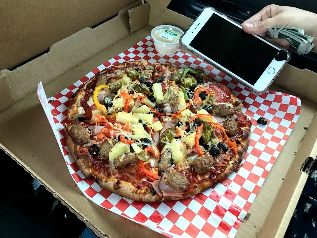 Southside Flying Pizza | restaurant | 2240 Navigation Blvd, Houston, TX 77003, USA | 8327993006 OR +1 832-799-3006