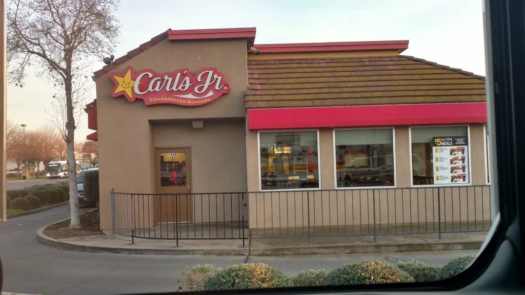 Carls Jr. | restaurant | 1449 E F St, Oakdale, CA 95361, USA | 2098472948 OR +1 209-847-2948