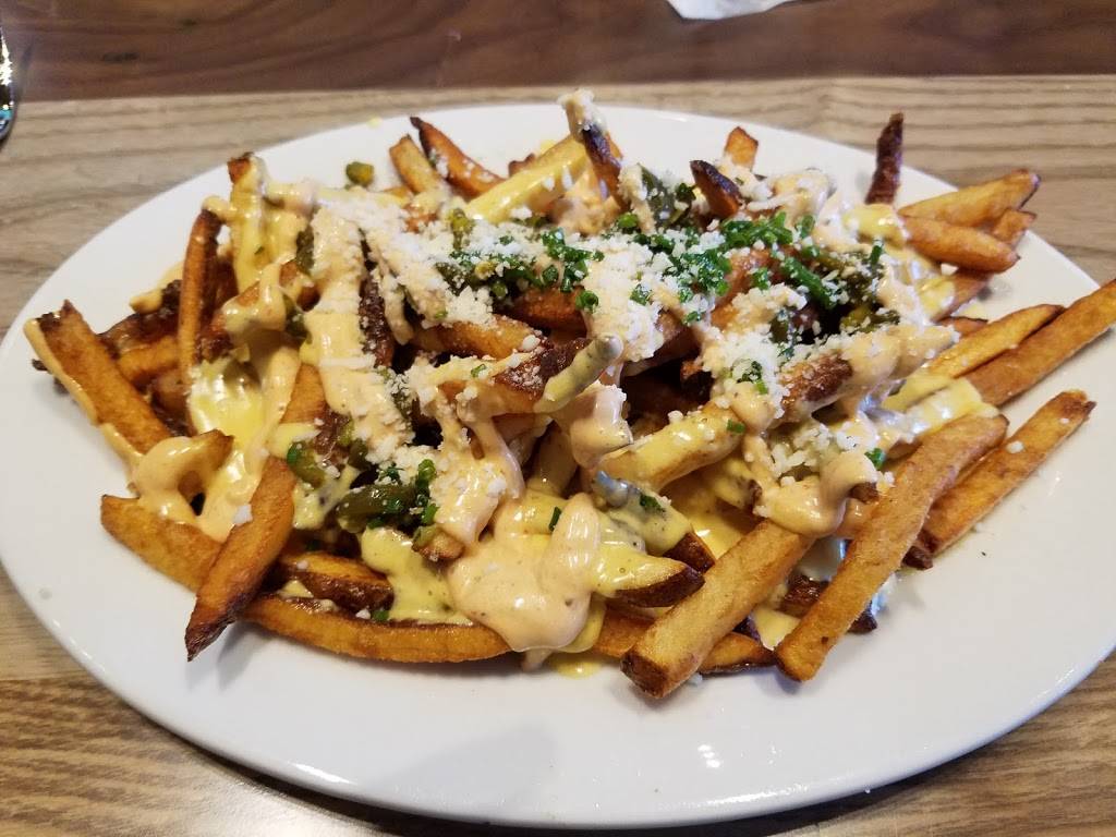 Zinburger Wine & Burger Bar | restaurant | 4555 Ashford Dunwoody Rd, Dunwoody, GA 30346, USA | 4702464868 OR +1 470-246-4868