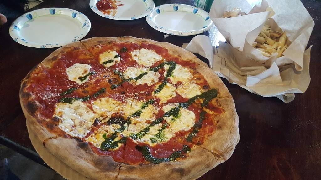 Warwick Valley Winery & Distillery | restaurant | 114 Little York Rd, Warwick, NY 10990, USA | 8452584858 OR +1 845-258-4858