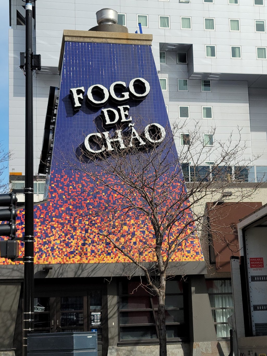 Fogo de Chão Brazilian Steakhouse | restaurant | 661 N. LaSalle Blvd, Chicago, IL 60654, USA | 3129329330 OR +1 312-932-9330