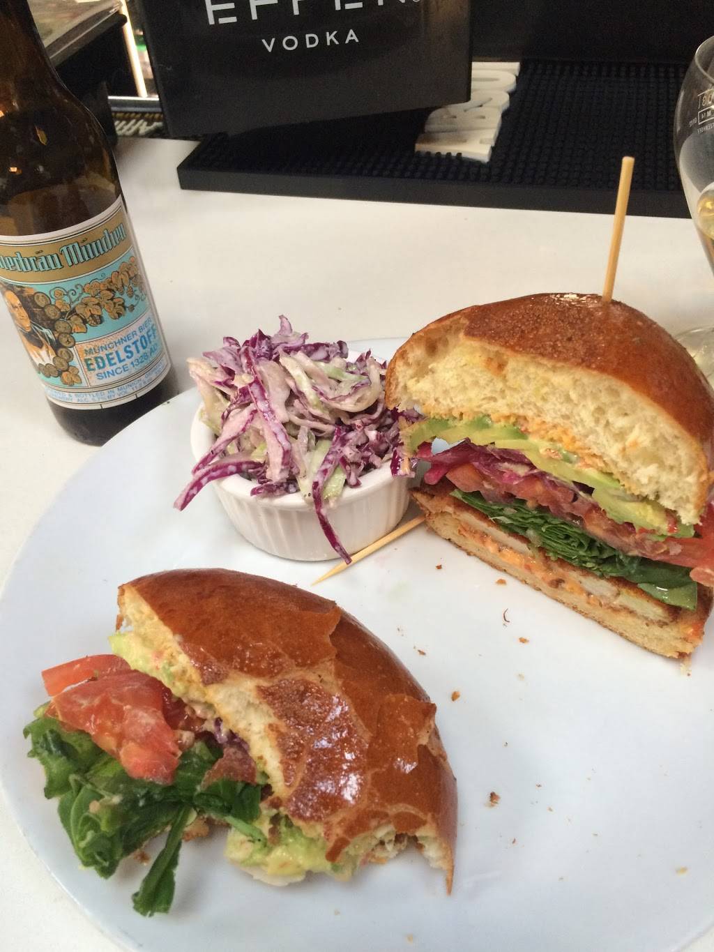 BRÜ HAUS | restaurant | 11831 Wilshire Blvd, Los Angeles, CA 90025, USA | 3104732337 OR +1 310-473-2337