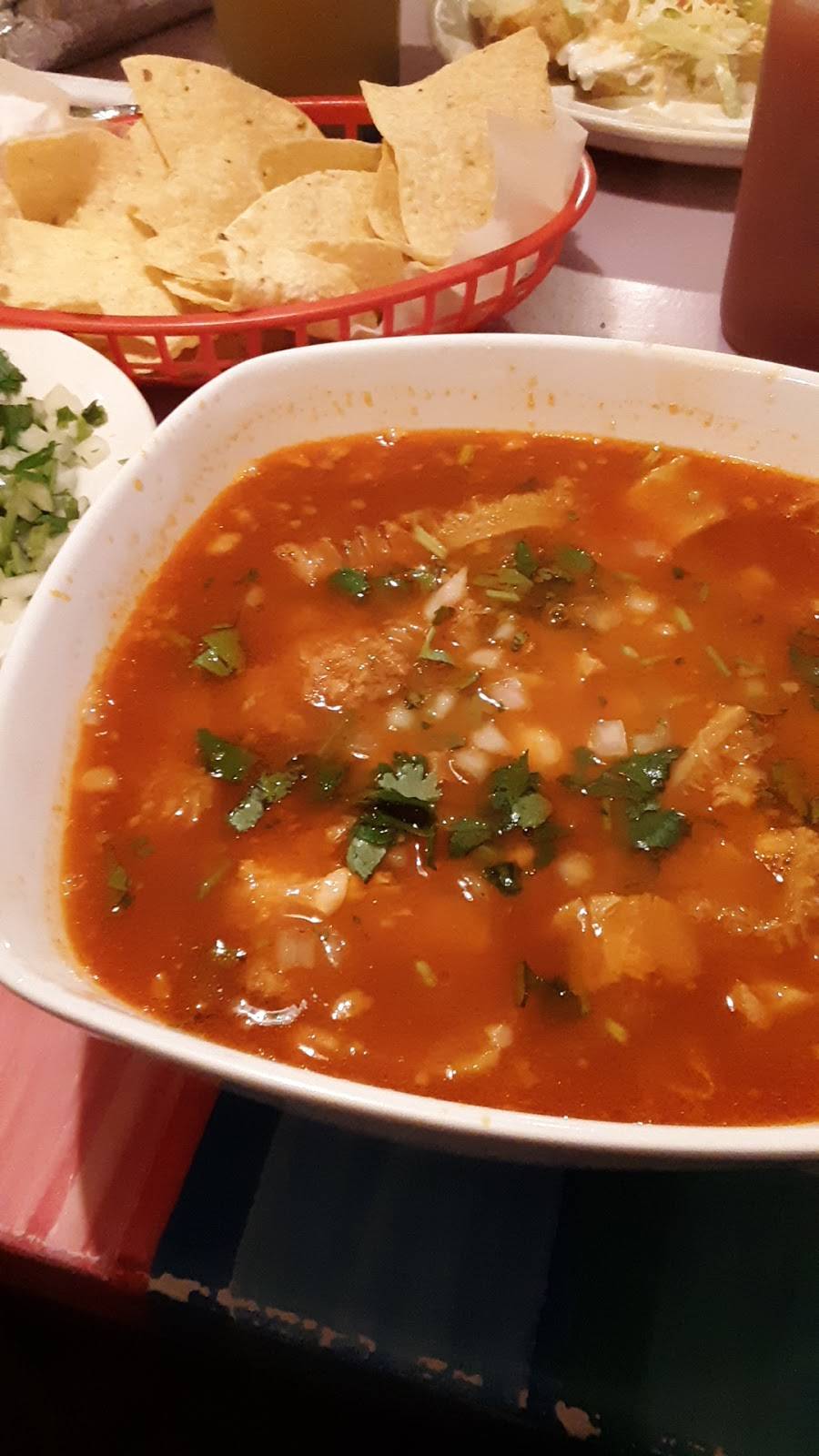 Tacos y Más | restaurant | 548 Oliver, Wichita, KS 67218, USA | 3166121188 OR +1 316-612-1188