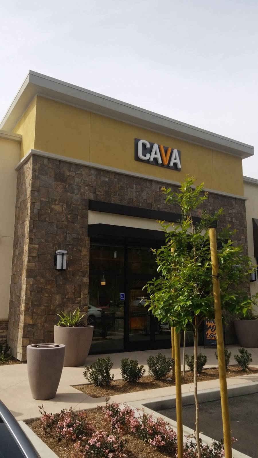 CAVA | restaurant | 27750 Crown Valley Pkwy, Mission Viejo, CA 92691, USA | 9492007662 OR +1 949-200-7662