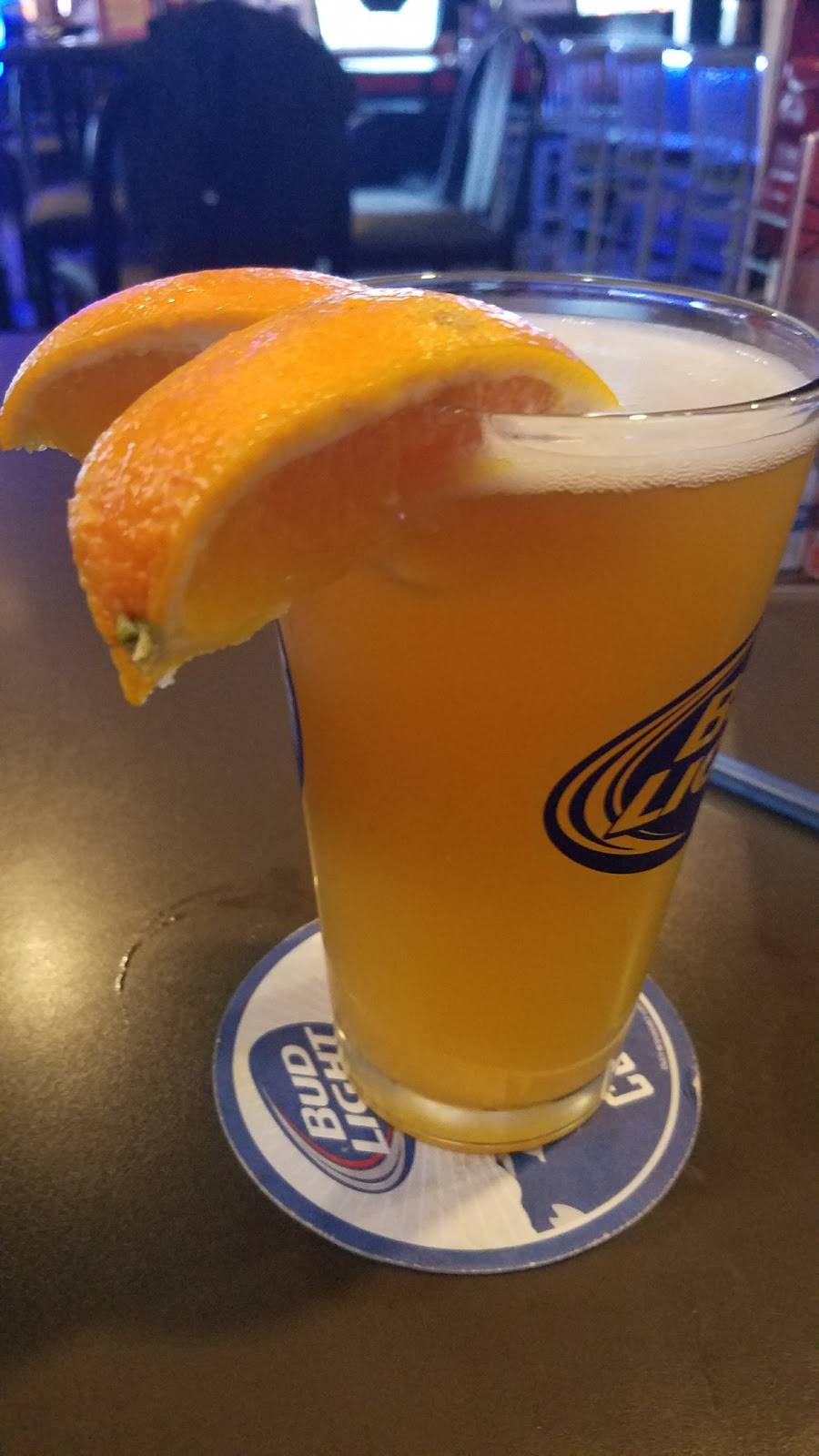 Ugly Dog Sports Cafe | restaurant | 1345 Cortez St, Denver, CO 80221, USA | 3034283600 OR +1 303-428-3600