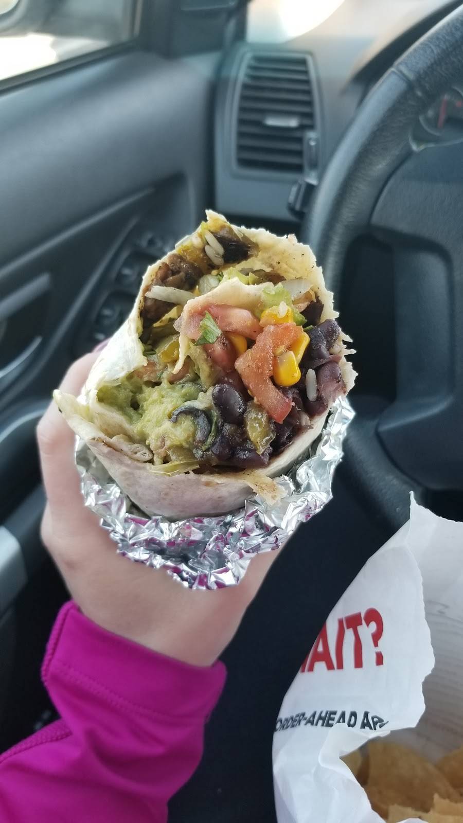 Moes Southwest Grill | restaurant | 5222 Fairfield Shopping Centre, Virginia Beach, VA 23464, USA | 7574959500 OR +1 757-495-9500