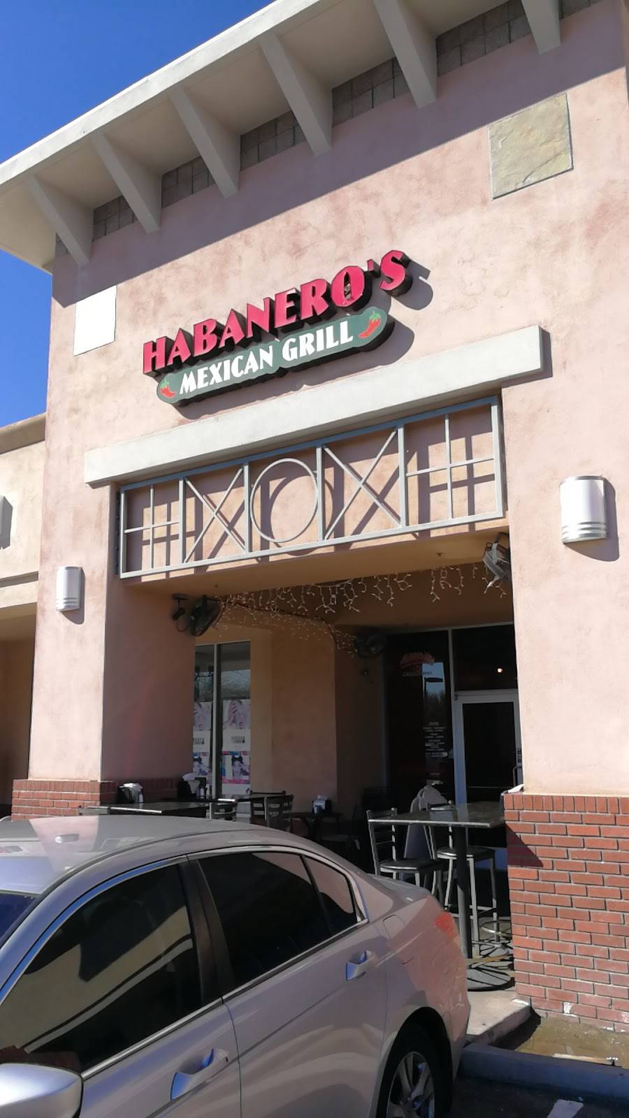 Habaneros Mexican Grill | restaurant | 14870 N Northsight Blvd #106, Scottsdale, AZ 85260, USA | 4809912997 OR +1 480-991-2997